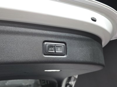 2025 AUDI SQ6 E-TRON 缩略图 35