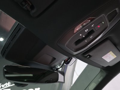 2025 AUDI SQ6 E-TRON 缩略图 34