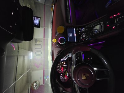 صورة 7 لـ 2019 Porsche 718