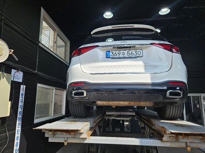 MERCEDES-BENZ GLE - 3