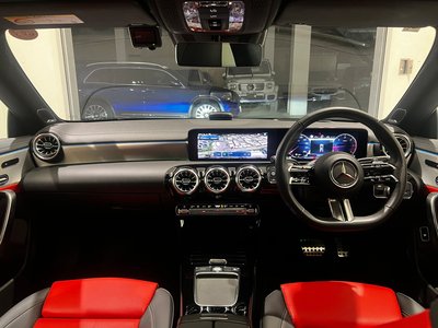 MERCEDES-BENZ CLA - 6