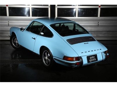 PORSCHE 911 - 7
