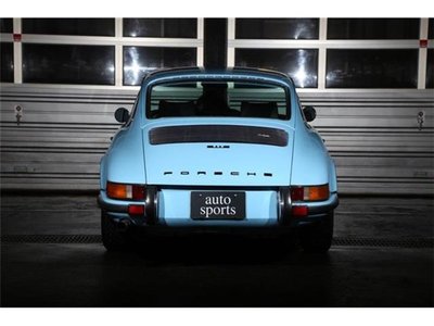 PORSCHE 911 - 6