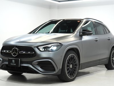 MERCEDES-BENZ GLA - 1