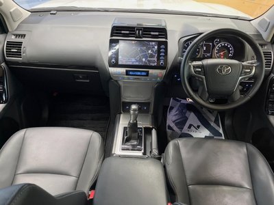 TOYOTA LAND CRUISER PRADO - 2