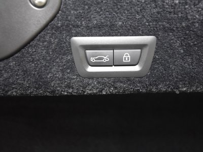 2017 ROLLS-ROYCE WRAITH 照片 28