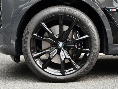 2023 BMW X7 缩略图 36