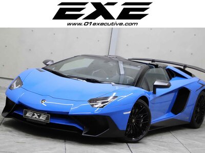 LAMBORGHINI AVENTADOR ROADSTER