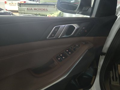 2022 BMW X5 photo 7