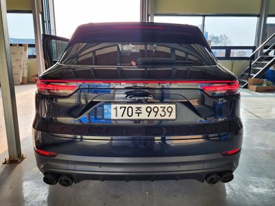 PORSCHE CAYENNE - 3