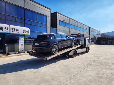 PORSCHE CAYENNE - 6