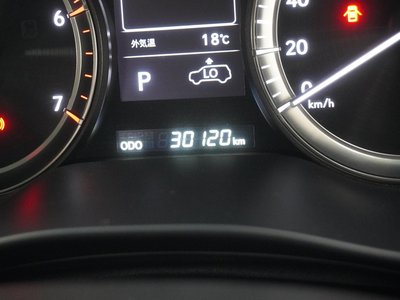 LEXUS LX - 2