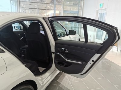 2025 BMW 3 SERIES 缩略图 34