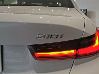 2025 BMW 3 SERIES 缩略图 13