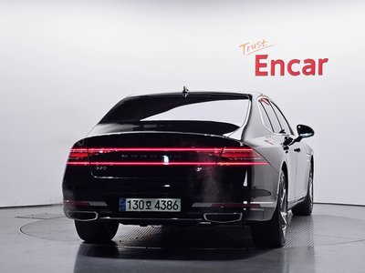 صورة 3 لـ 2023 Genesis G90 (RS4)