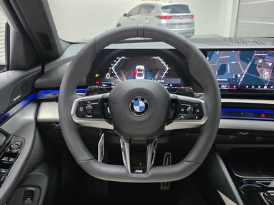 2025 BMW 5 SERIES — миниатюра 13