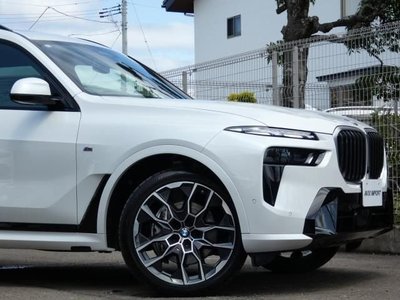 BMW X7 - 7