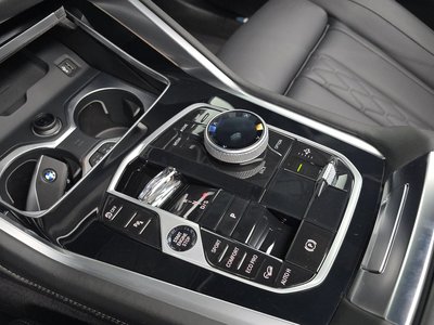 صورة 9 لـ 2026 BMW X6