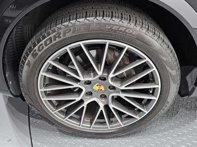 PORSCHE CAYENNE - 6