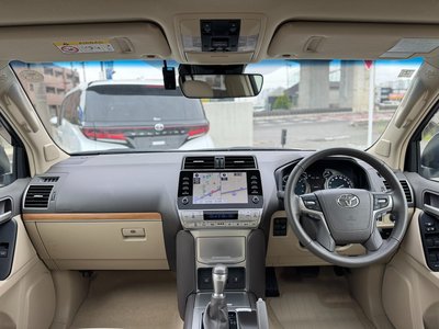 2024 Toyota LAND CRUISER PRADO 照片 9