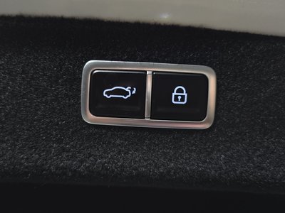 2022 Genesis G80 (RG3) thumbnail 24