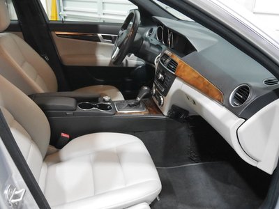 2012 Mercedes-BENZ C-CLASS thumbnail 14