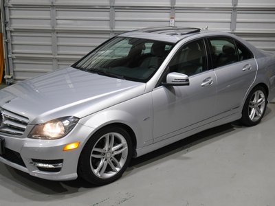 2012 Mercedes-BENZ C-CLASS 照片 2