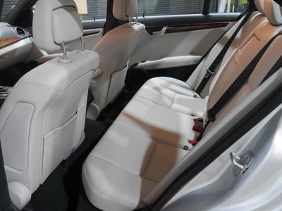 2012 Mercedes-BENZ C-CLASS thumbnail 16