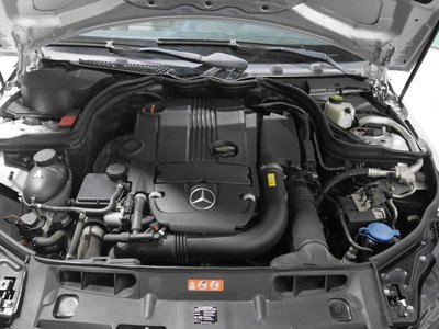2012 Mercedes-BENZ C-CLASS thumbnail 19