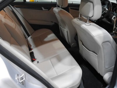 2012 Mercedes-BENZ C-CLASS thumbnail 15