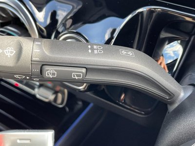 MERCEDES-BENZ EQA - 9