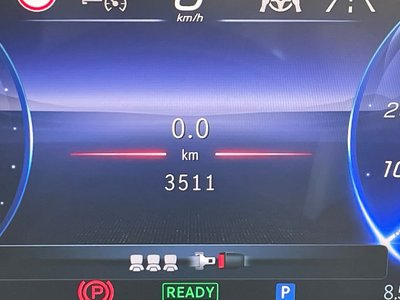 MERCEDES-BENZ EQA - 5