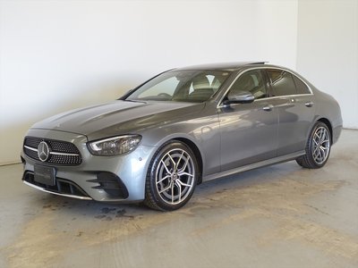 MERCEDES-BENZ E-CLASS - 1