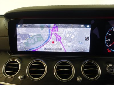 MERCEDES-BENZ E-CLASS - 10