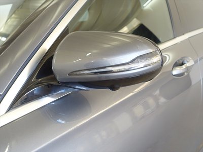 MERCEDES-BENZ E-CLASS - 7