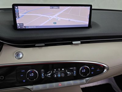 صورة مصغرة 13 لـ 2021 Genesis GV70