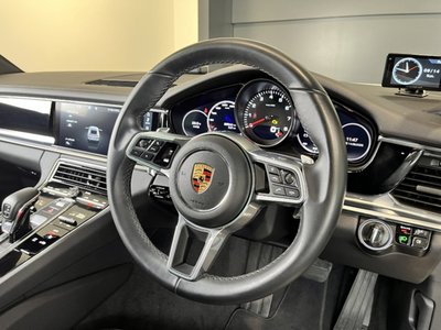 PORSCHE PANAMERA - 9