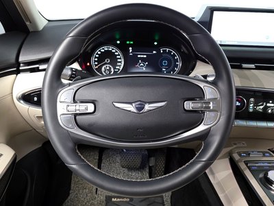 2023 Genesis GV70 — миниатюра 18