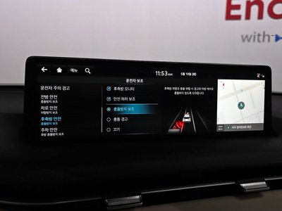 2023 Genesis GV70 — миниатюра 24