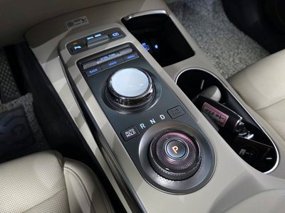 2023 Genesis GV70 — миниатюра 12
