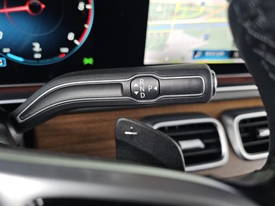 MERCEDES-BENZ GLS - 9