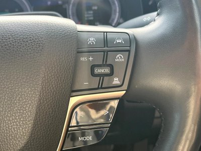 2023 Toyota CROWN CROSSOVER photo 7