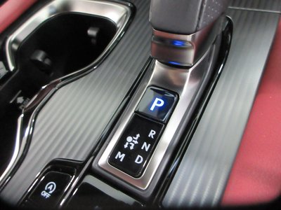 صورة مصغرة 31 لـ 2023 Lexus RX