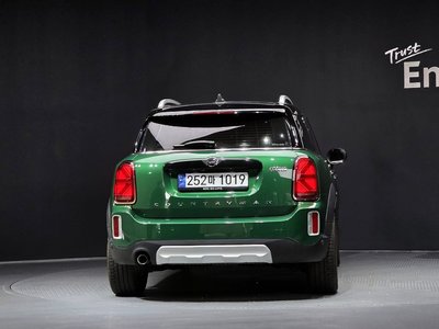 MINI COUNTRYMAN - 4