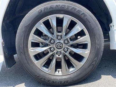 2021 Toyota LAND CRUISER 300 — миниатюра 37