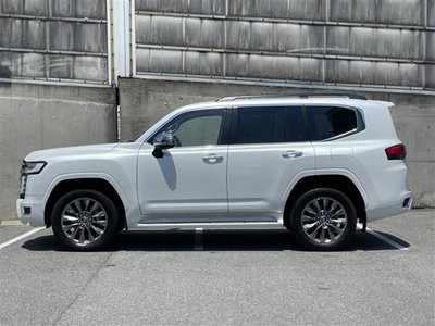 2021 Toyota LAND CRUISER 300 — миниатюра 29