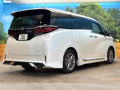 2024 Toyota ALPHARD — миниатюра 17