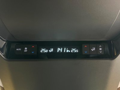 2024 Toyota ALPHARD — миниатюра 68