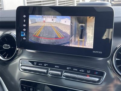 صورة 10 لـ 2022 Mercedes-BENZ V-CLASS