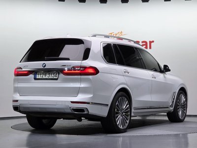 2021 BMW X7 — фото 3